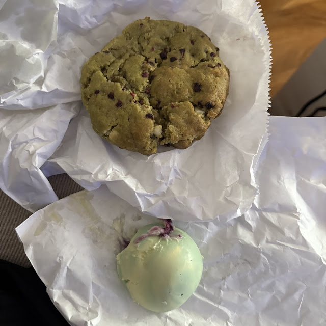 Chocolate Chip Cookie