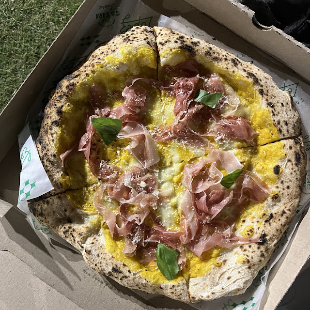 Y Jamón Crudo