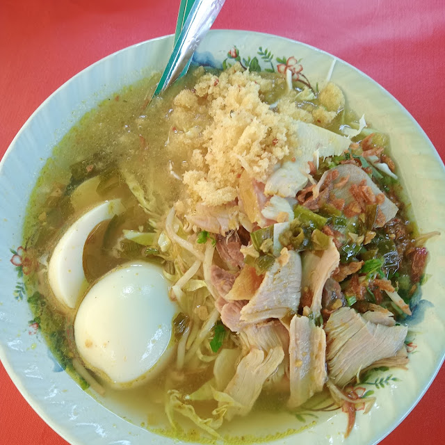 Soto Ayam Telur