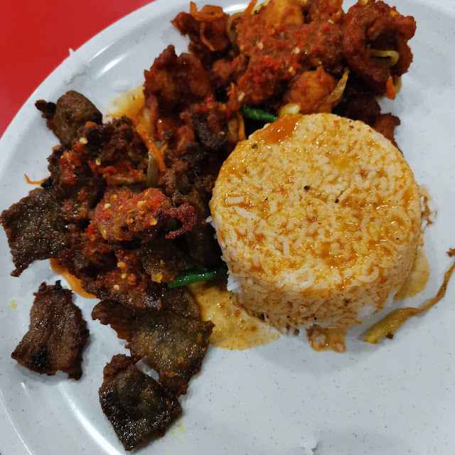 Nasi Kukus Paru Goreng