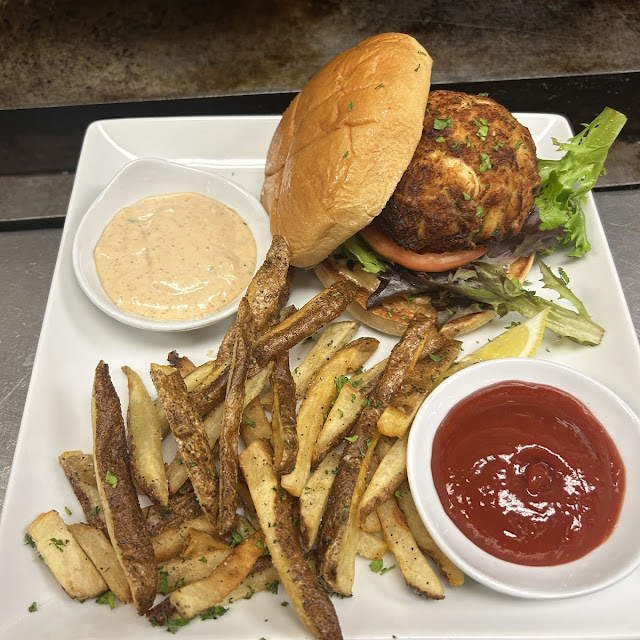 Maryland Crab Cake Sandwich