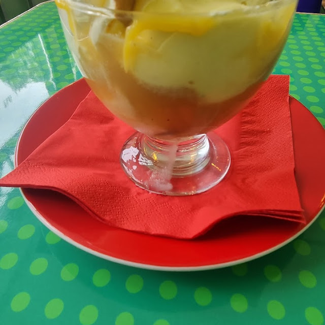 Schwedischer Eisbecher