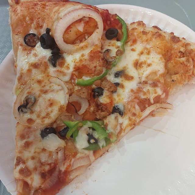 18 Combo Pizza
