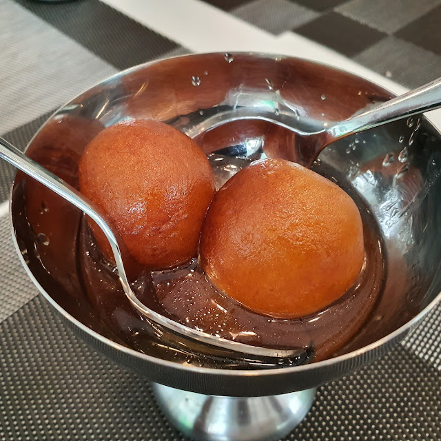 Gulab Jamun with Ice Cream