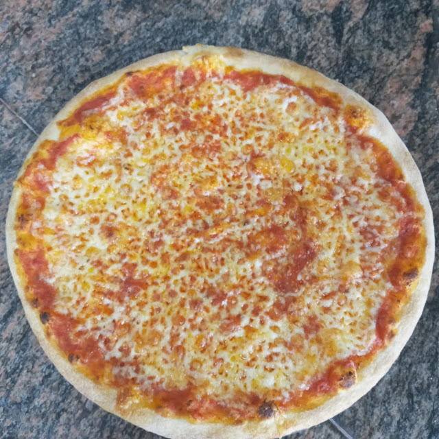 Pizza Margherita