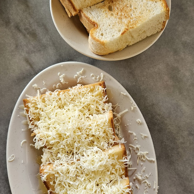 Roti Bakar Cheese