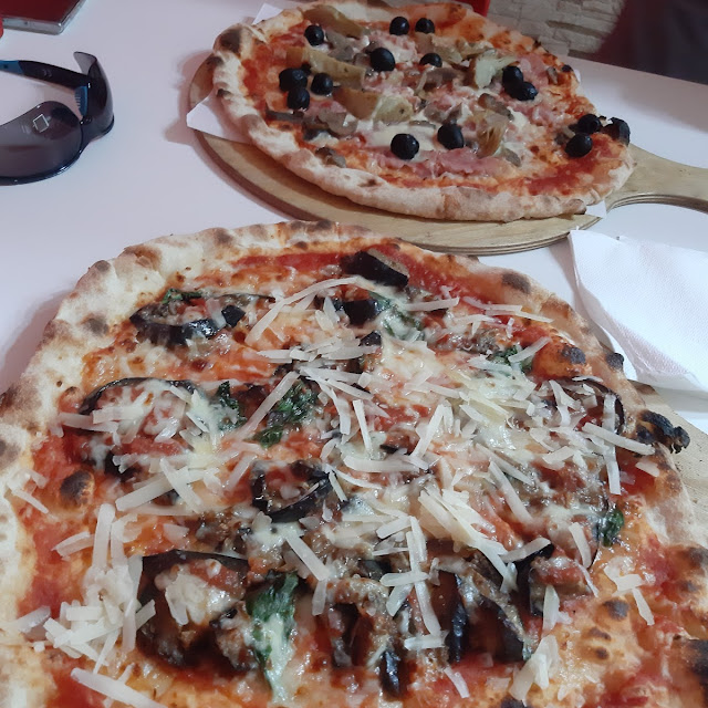 Pizza Parmigana