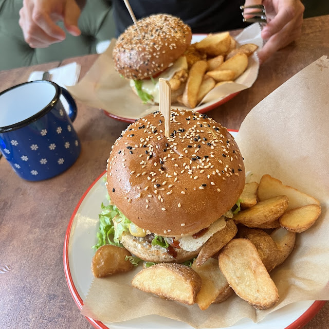 Divlji Burger