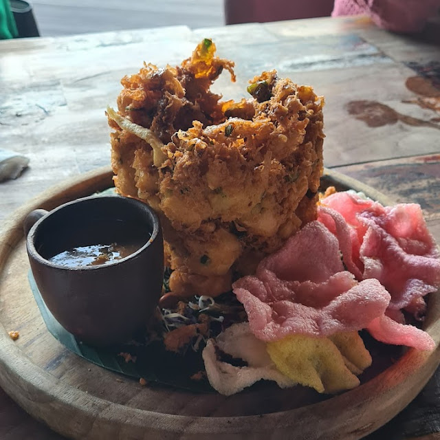 Tahu Telor