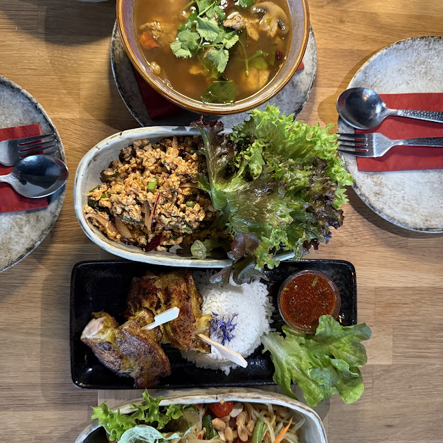 Larb Gai