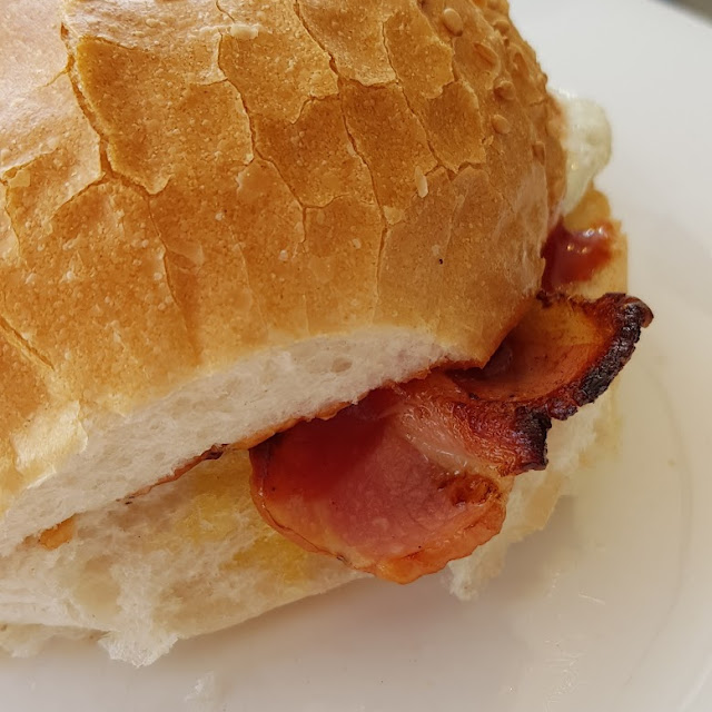 Bacon and Egg Roll