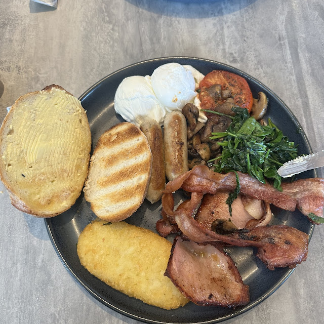 Supa Ntral Breakfast