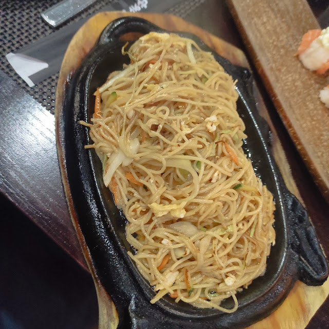 Spaghetti Con Carne Alla Piastra