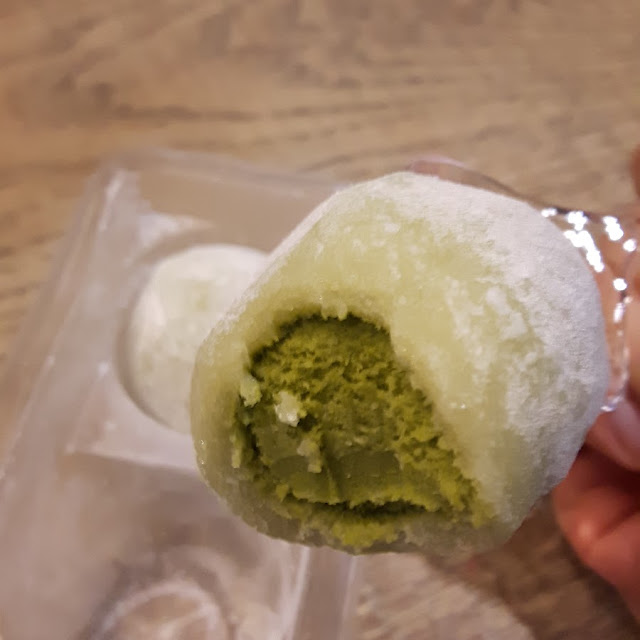 Matcha Frozen Mochi