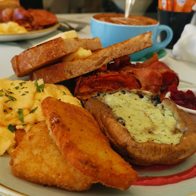 Big Breakfast