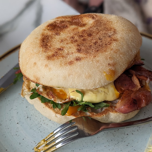 Bacon and Egg Roll