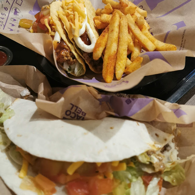 Tacos Supreme Nachos with Beef Taco