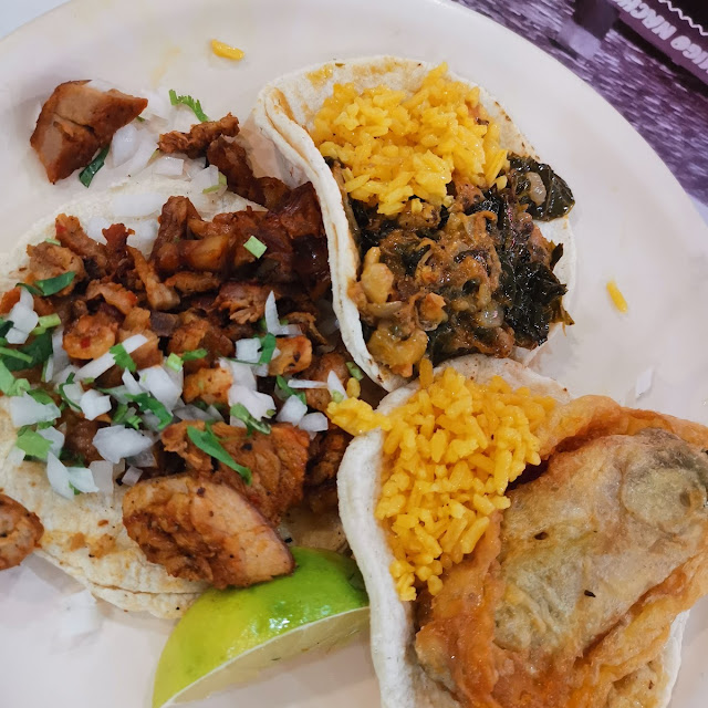 Taco de Pastor Chaya Y Chile Relleno