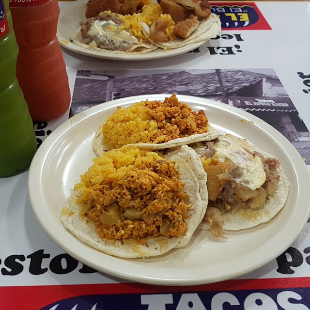 Taco Despeinada Taco Longaniza Con Huevo Taco Huevo Con Desherada