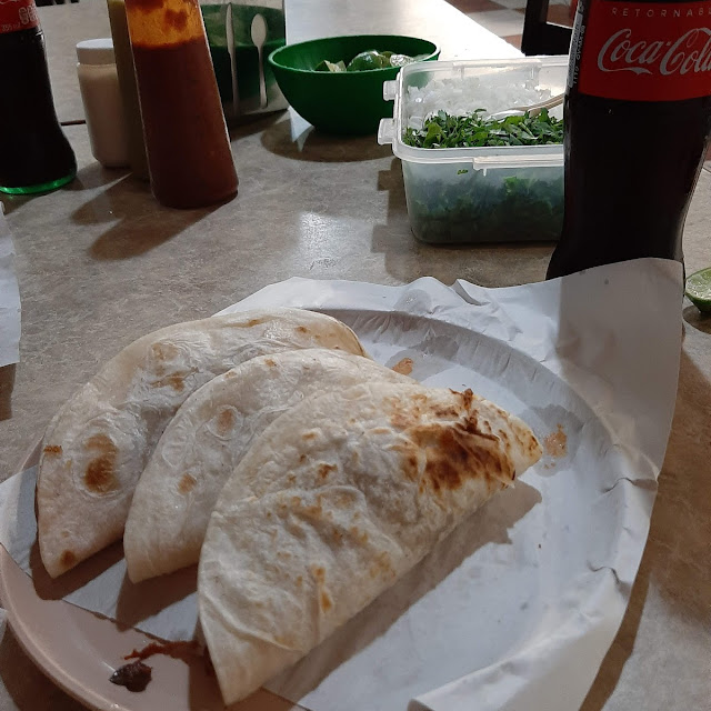 Tacos de Deshebrada