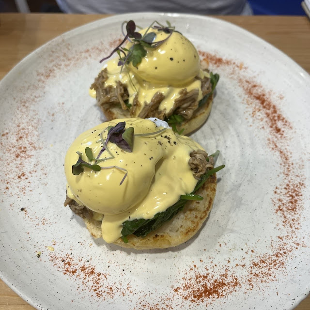 Eggs Benedict
