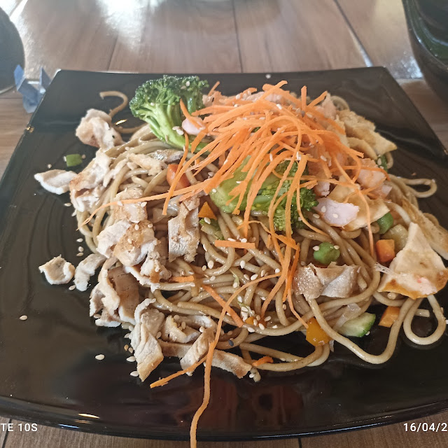 Fideos Con Camarón Pollo Y Carne