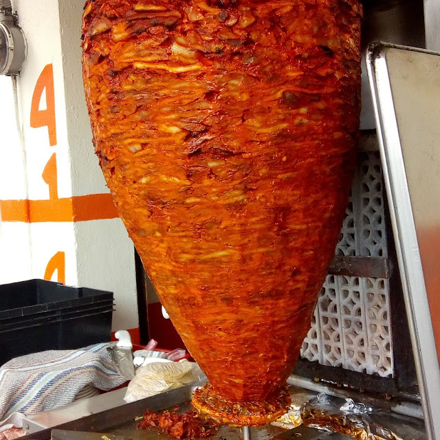 Trompo de Tacos Al Pastor