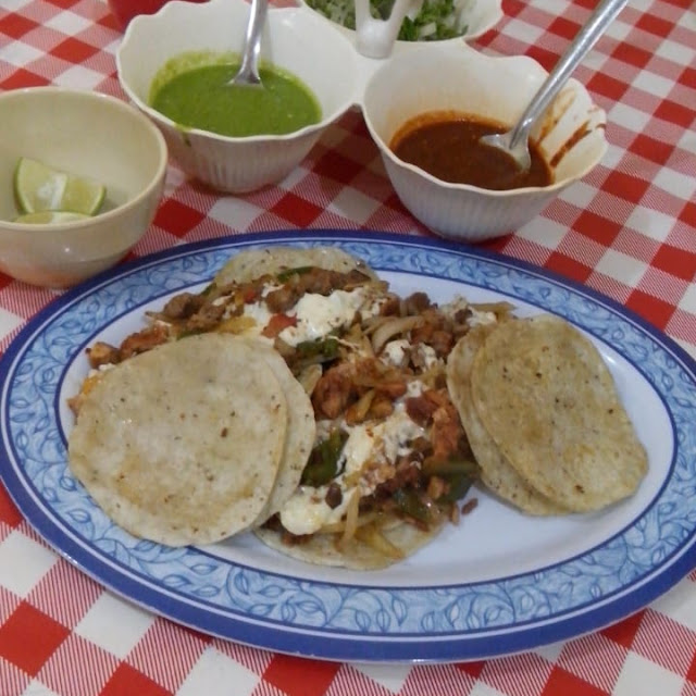 Alambres