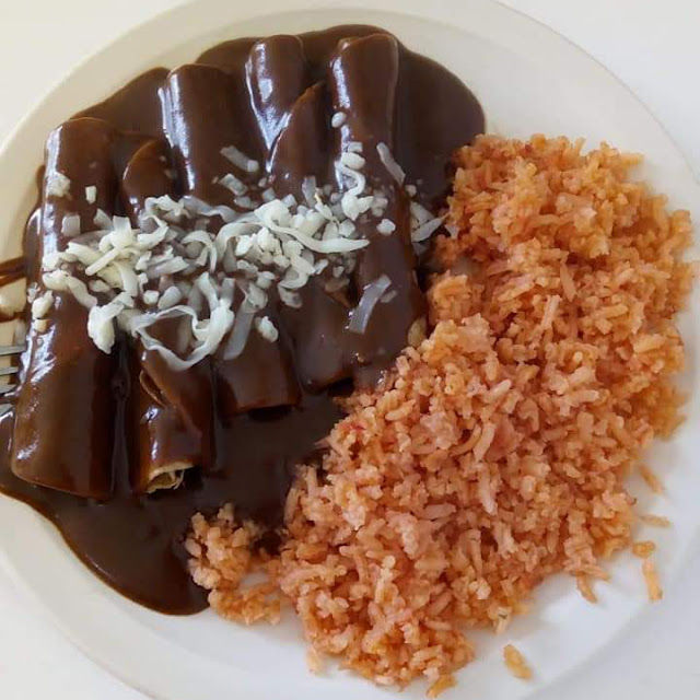 Enmoladas de Pechuga de Pollo A Sólo 55 Con 5 Piezas