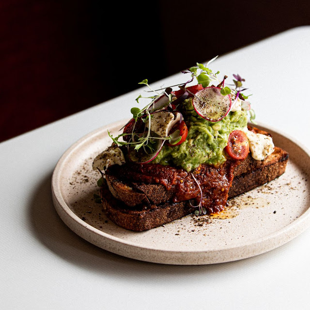 Smashed Avo on Toast