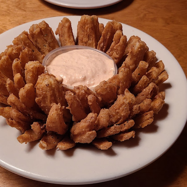 Blooming Onion Appetizer