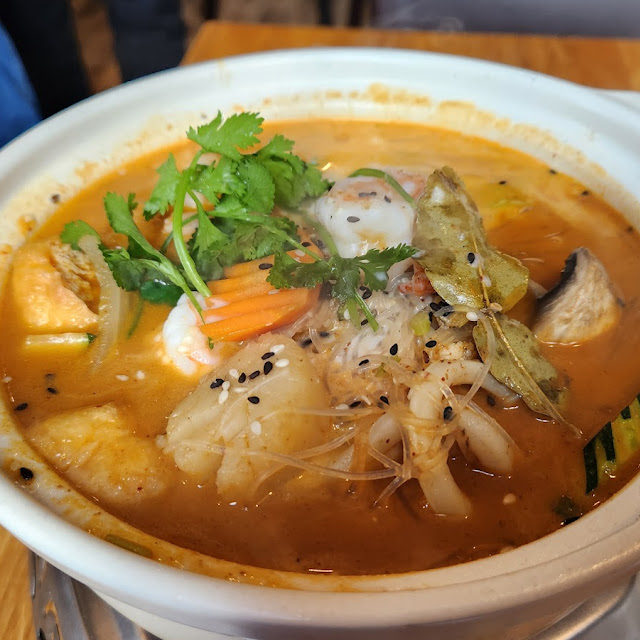 Coconut Mixed Seafood Clay Pot