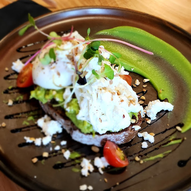 Smashed Avo