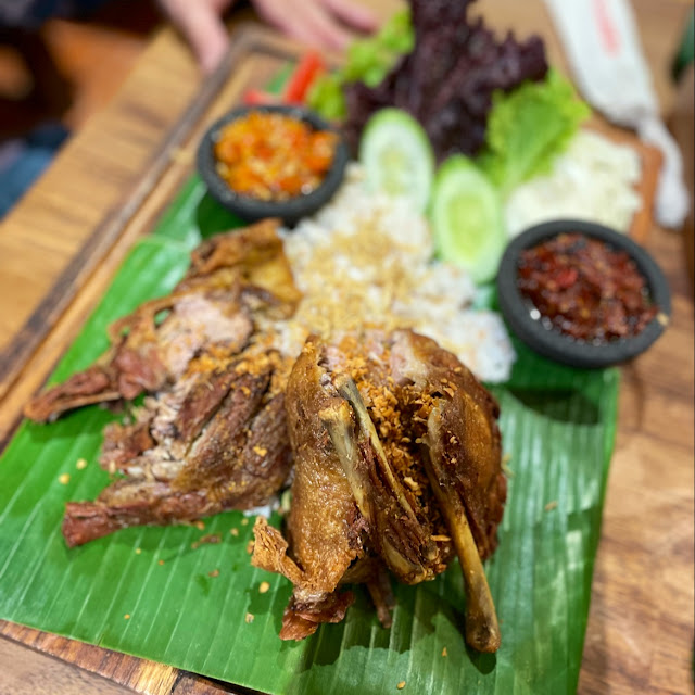 Crispy Duck Nasi Kecombrang