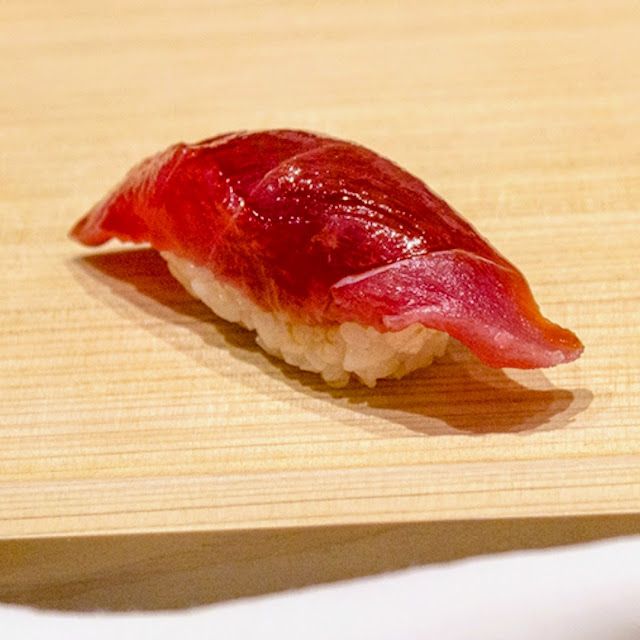 Sushi with Tuna and Truffle