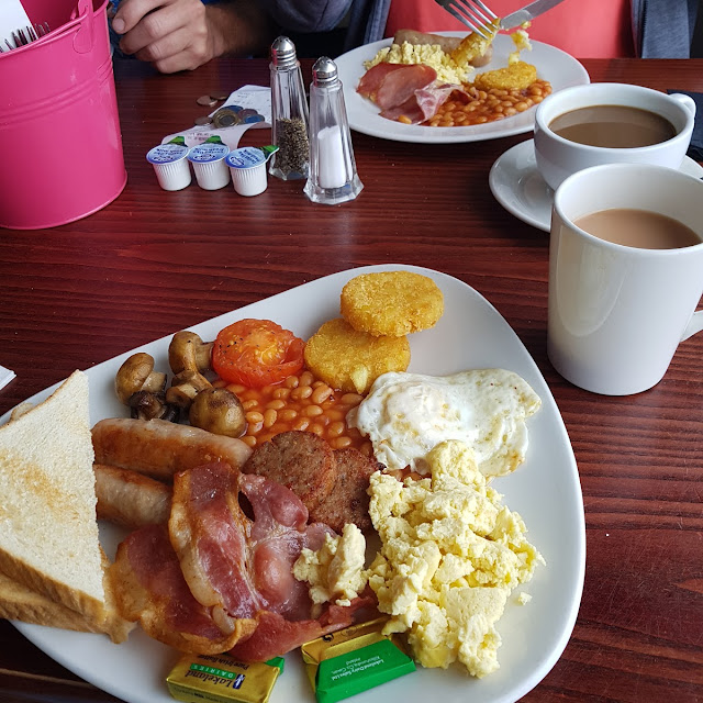 English Breakfast