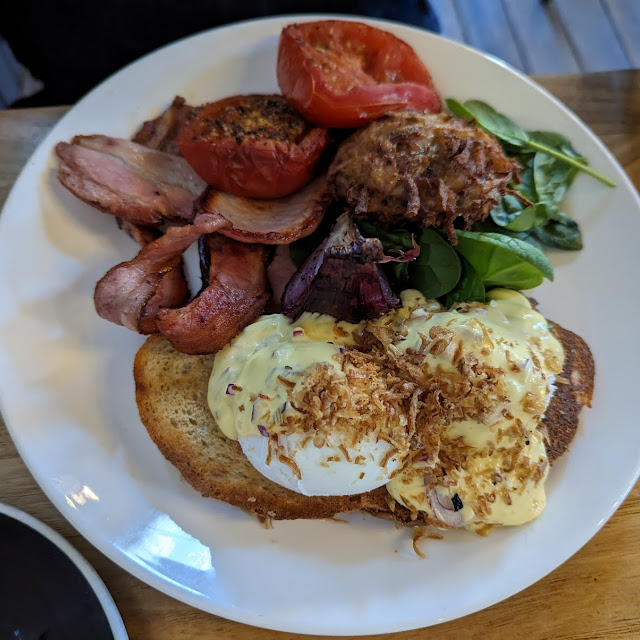 Egg Benny