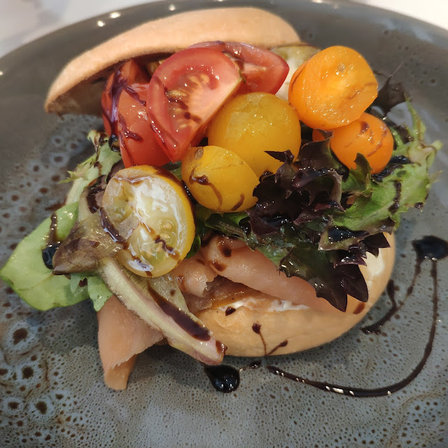 Salmon Bagel