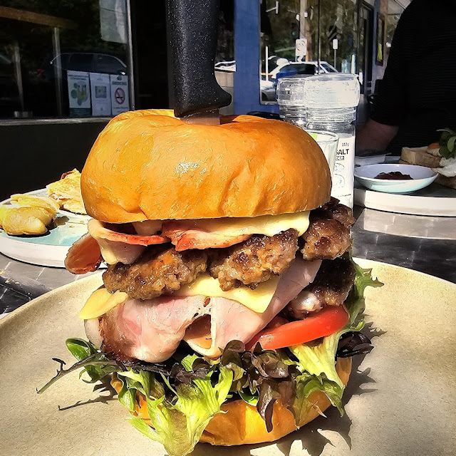 Danny's Burger