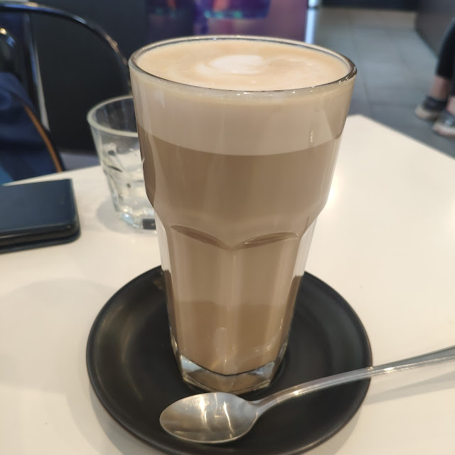 Jumbo Flat White