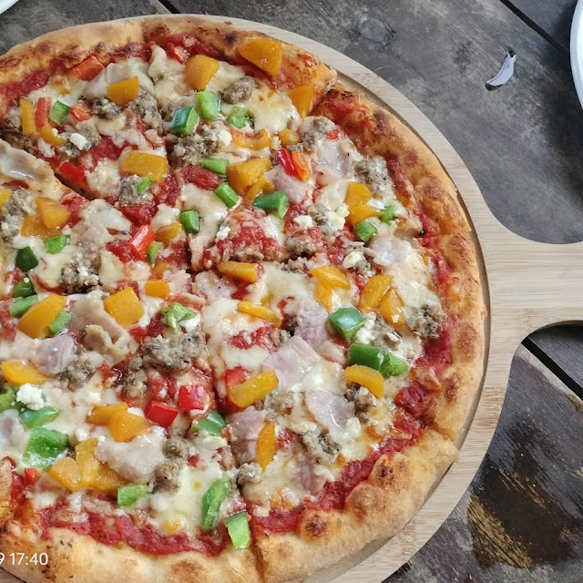 Clay Kitchen Special Pizza