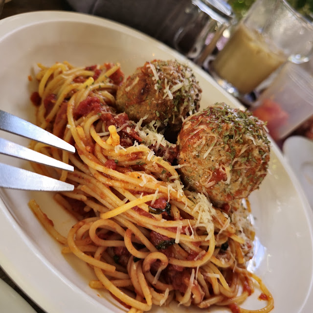 Spaghetti Meatballs