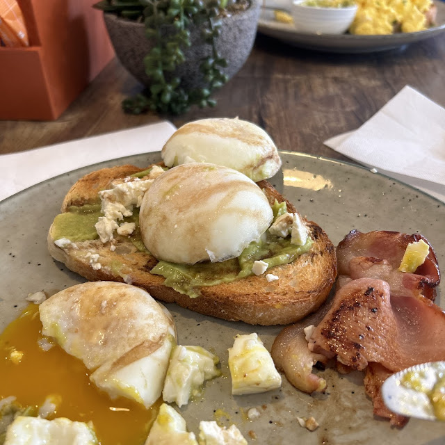 Free Range Eggs on Toast GFO