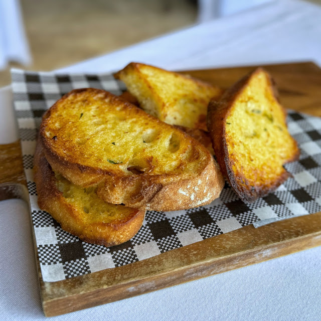 Garlic & Herb Pane Di Casa