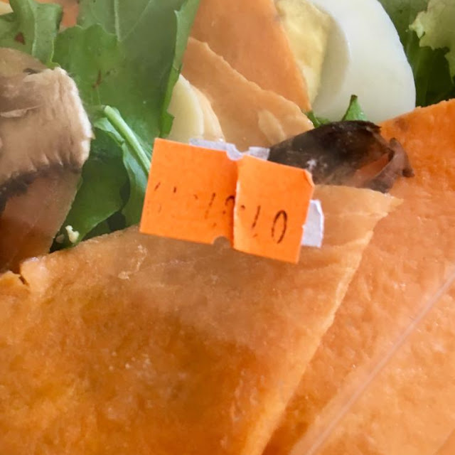 Ensalada Re-etiquetada Con Fecha Distinta A la Original