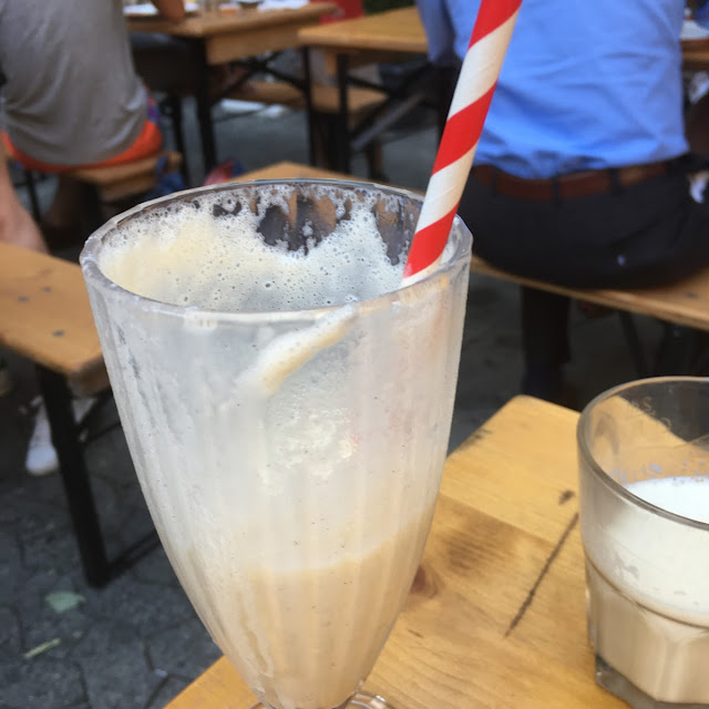 Vanilla Milkshake