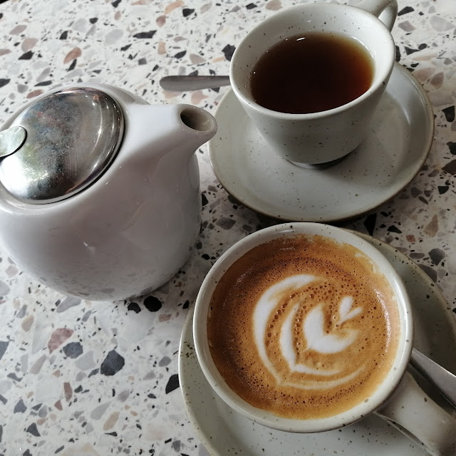Latte & Tea