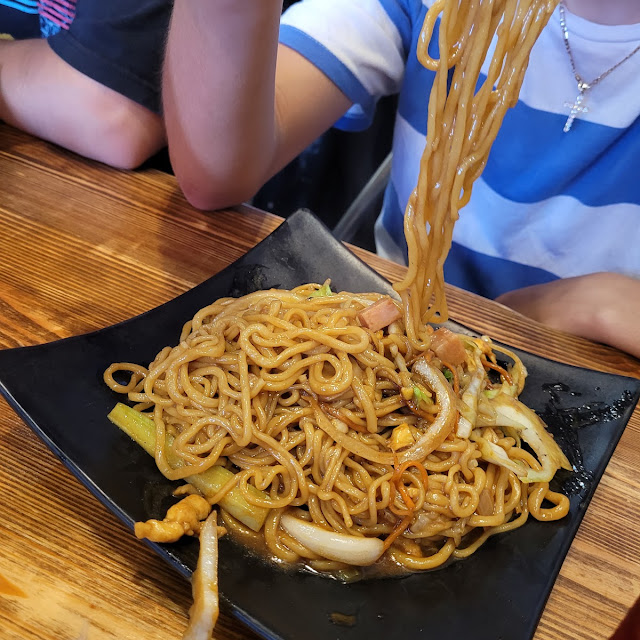 Mongolian Beef Chow Mein