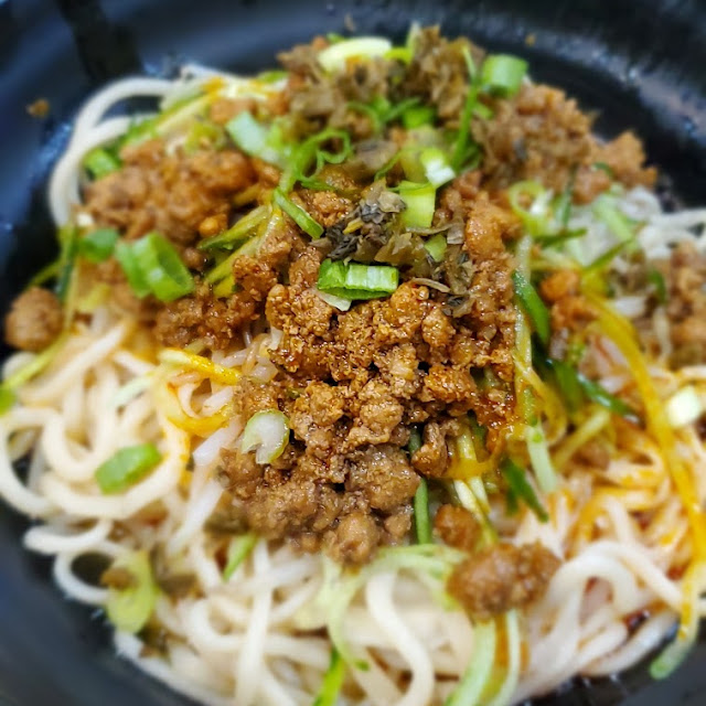 Dan Dan Noodle