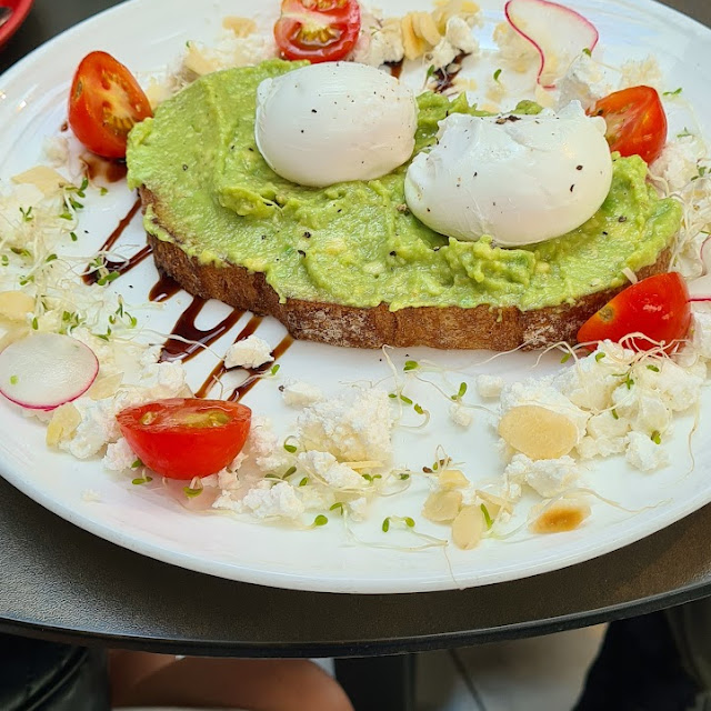 Smashed Avocado